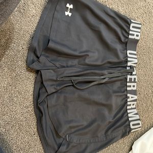 Under armour grey shorts size small